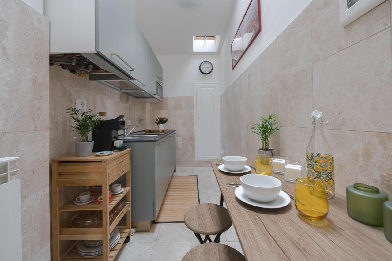 Moro Apartment Two Флоренция Экстерьер фото